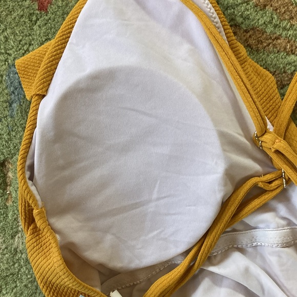 Bathing suit. NWT. Adorable Cupshe yellow , front ruffle & adjustable straps. - Picture 5 of 13